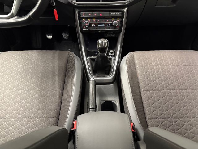 T-Cross Style 1.0 TSI LED RFK NAVI ACC AHZ