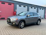 Mitsubishi ASX 35 Jahre 2WD 1HAND Platinum Grau - gebrauchte Mitsubishi ASX aus dem Jahr 2012