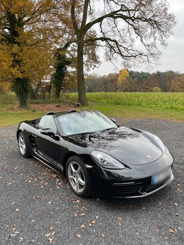 Porsche 718 Boxster