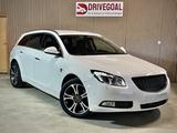 Opel Insignia A Sports Tourer Innovation 4x4°OPC-LINE - Opel Insignia: Innovation