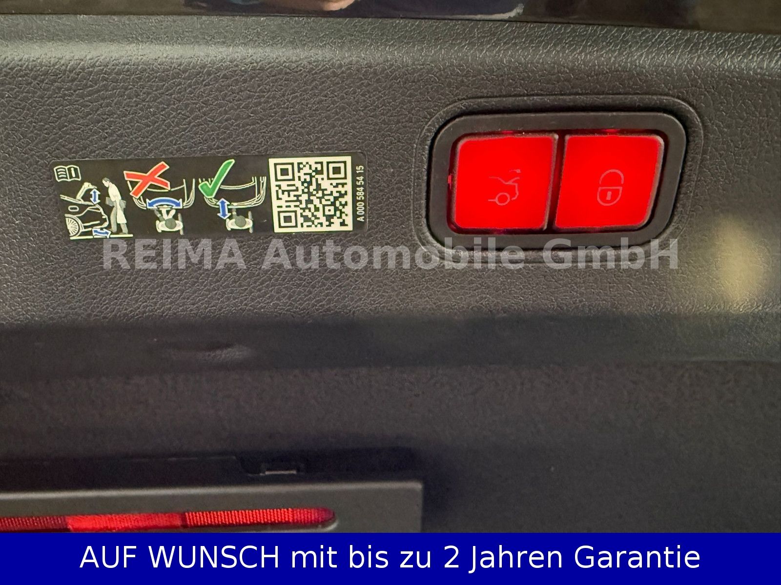 Fahrzeugabbildung Mercedes-Benz CLS 450 4Matic, AMG Paket, LED, ACC