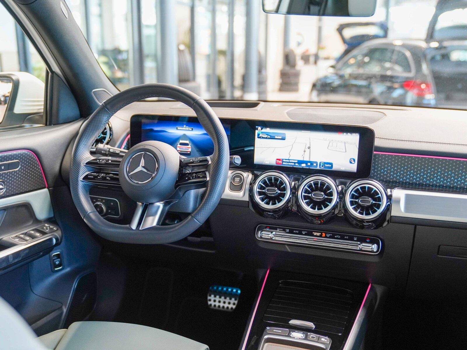 Mercedes-Benz EQB 350 4M AMG Premium Pano  Memory  Distronic foto 10