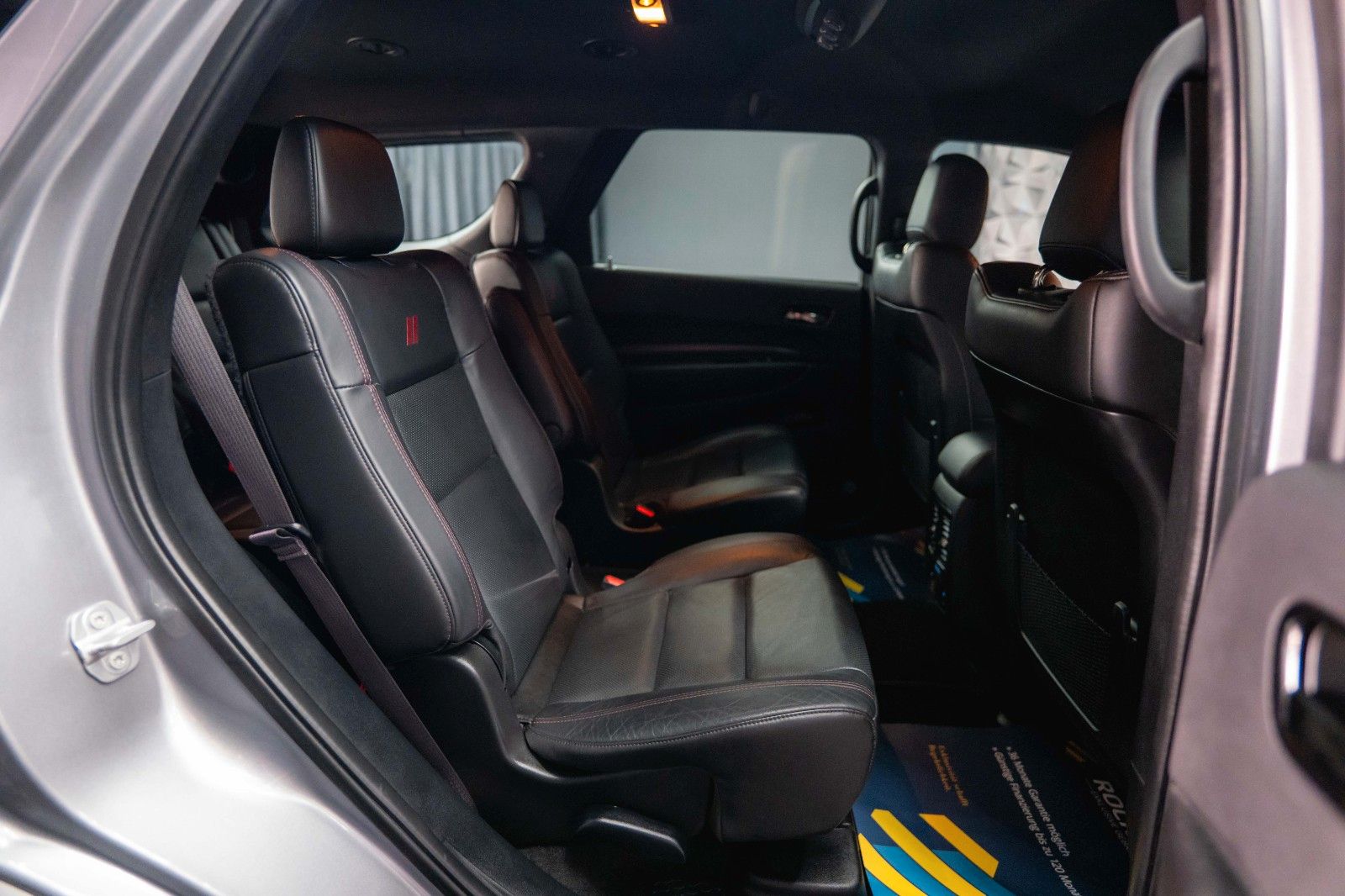 Fahrzeugabbildung Dodge Durango 5.7 V8 R/T SRT 4x4 Night-Paket Modell 22