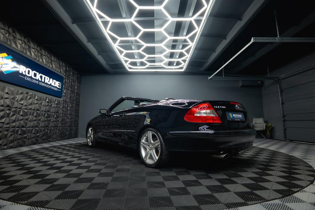 Mercedes-Benz CLK 500