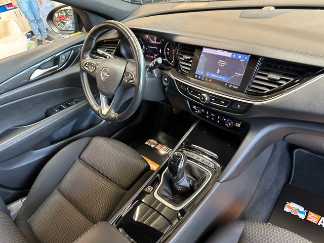 MYAUTOCENTER – Gebraucht- und Jahreswagen mit Werkstattservice in Pfaffenhofen Opel Insignia B Sports Tourer Elegance *TÜV*LED*Navi*