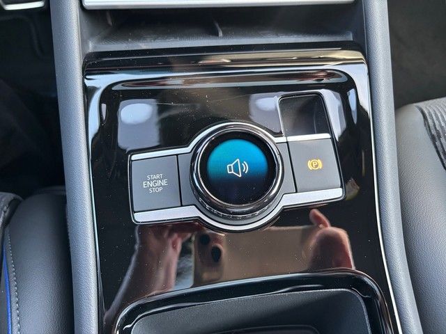 Fahrzeugabbildung Volkswagen Tayron 2.0TDI DSG 4M R-LINE AHK+PANO+STDHZG+20"+