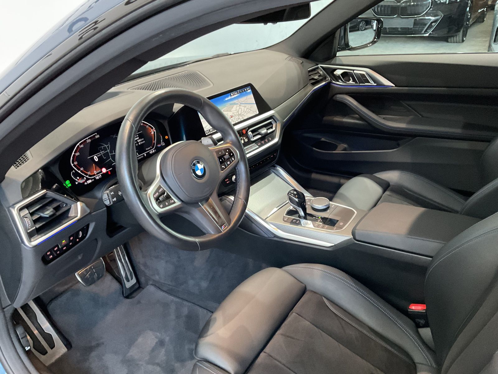 Fahrzeugabbildung BMW 420i Laserlicht, AHK