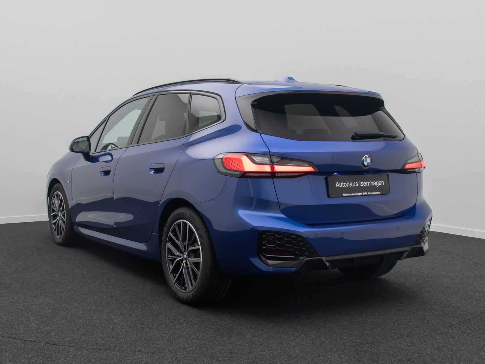 Fahrzeugabbildung BMW 220i Active Tourer M Sport 360° HUD DAB Panorama