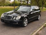 Mercedes-Benz Mercedes W211 200 kompresser - Mercedes-Benz 200 mit LPG-Antrieb