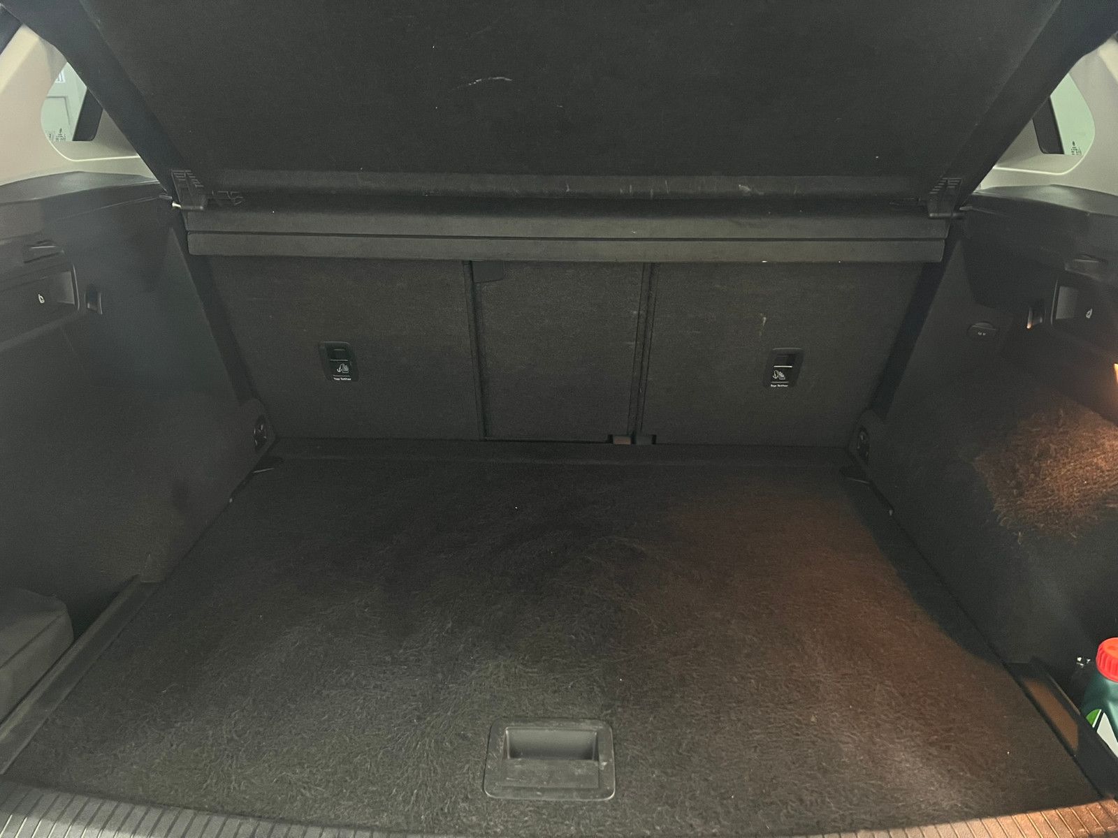 Fahrzeugabbildung Volkswagen Tiguan 2.0 TDI Highline/ACC/VRTL PIT/360/MASSAGE