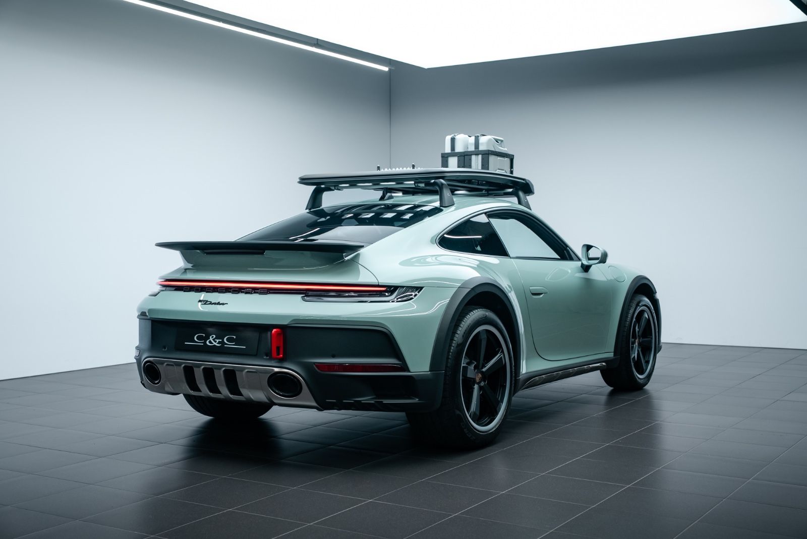 Fahrzeugabbildung Porsche 911 992 Dakar/FULL PPF/ROOF RACK/BURMESTER/360°
