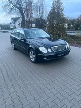 Mercedes-Benz Mercedes E280 - gebrauchte Mercedes-Benz E 280 aus dem Jahr 2005