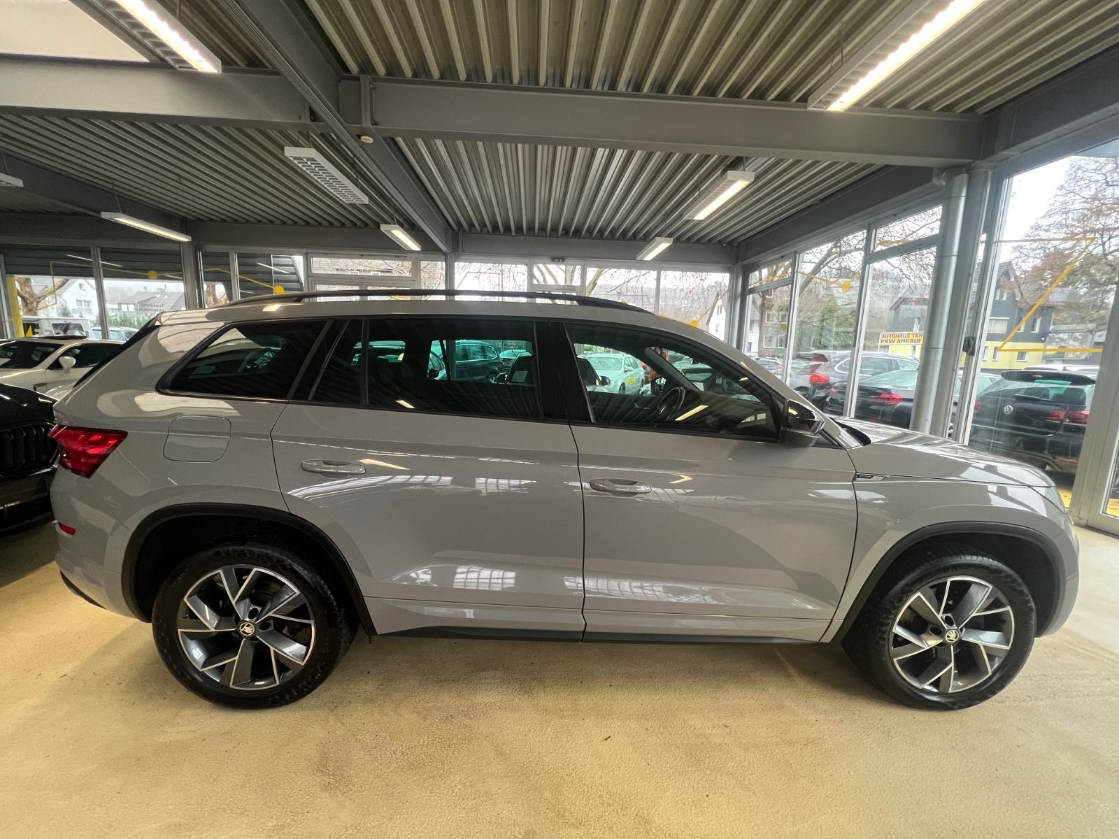 Fahrzeugabbildung SKODA Skoda Kodiaq * SPORTLINE * 4x4* RS SITZE *