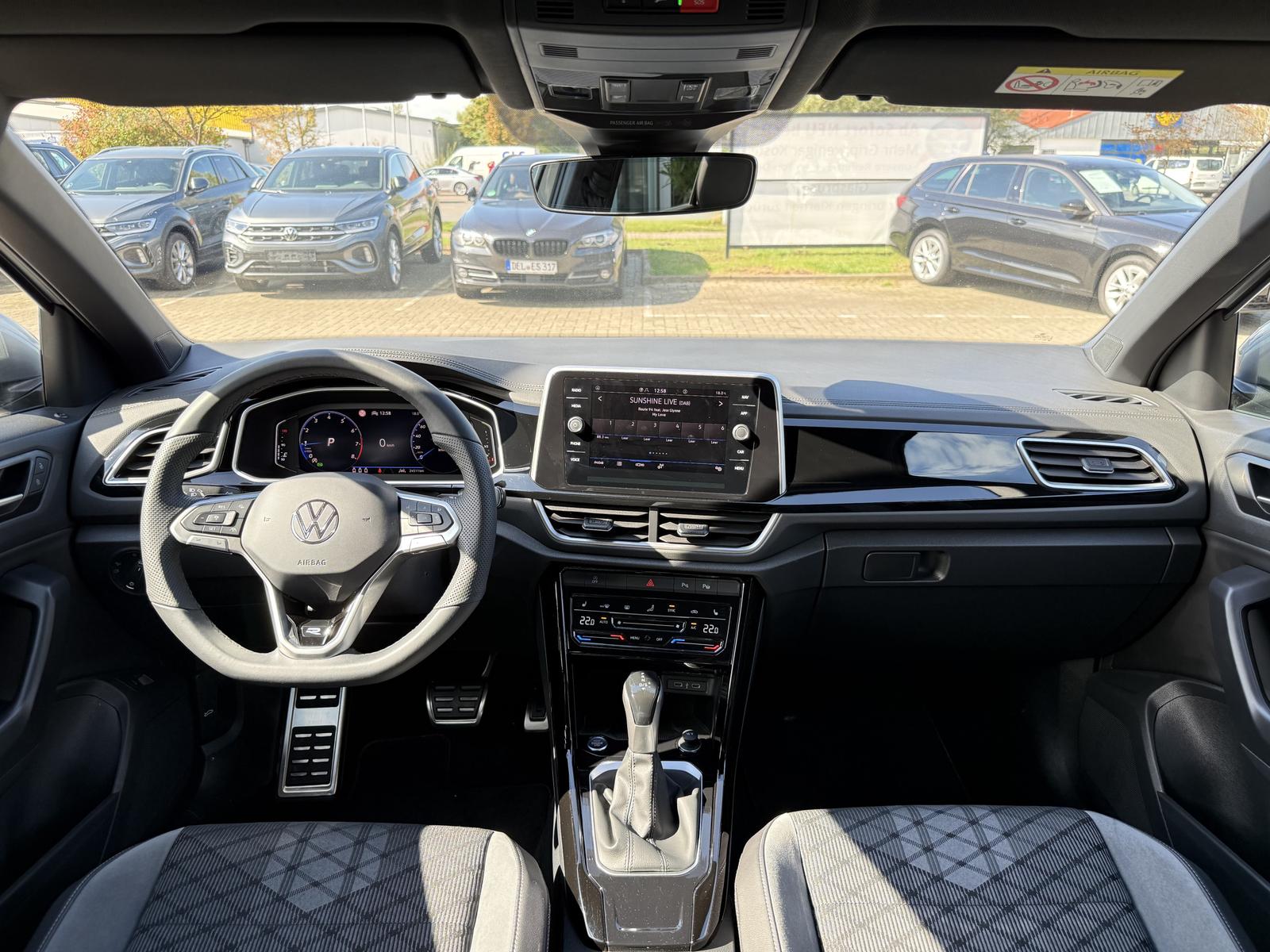 Volkswagen T-Roc R-Line,18-Zoll,IQ-Drive,R.Kam,Kessy,Side., миниатюра 29