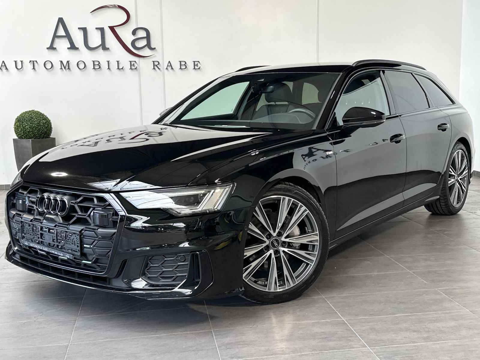 Fahrzeugabbildung Audi A6 Avant 45 TDI Qu S-Line Black NAV+LED+VCOCK+PP