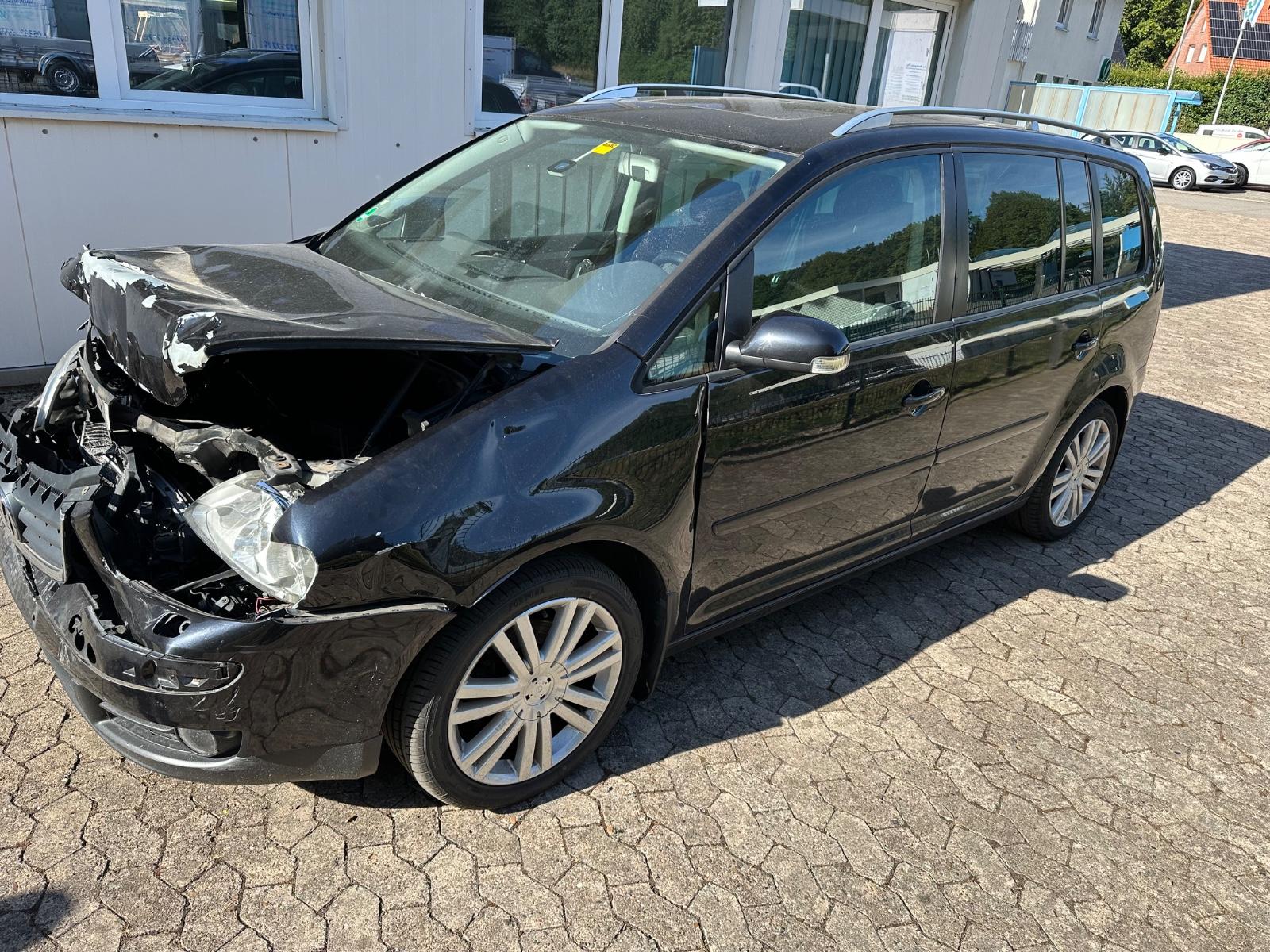 Volkswagen Touran Highline /Automatikgetriebe