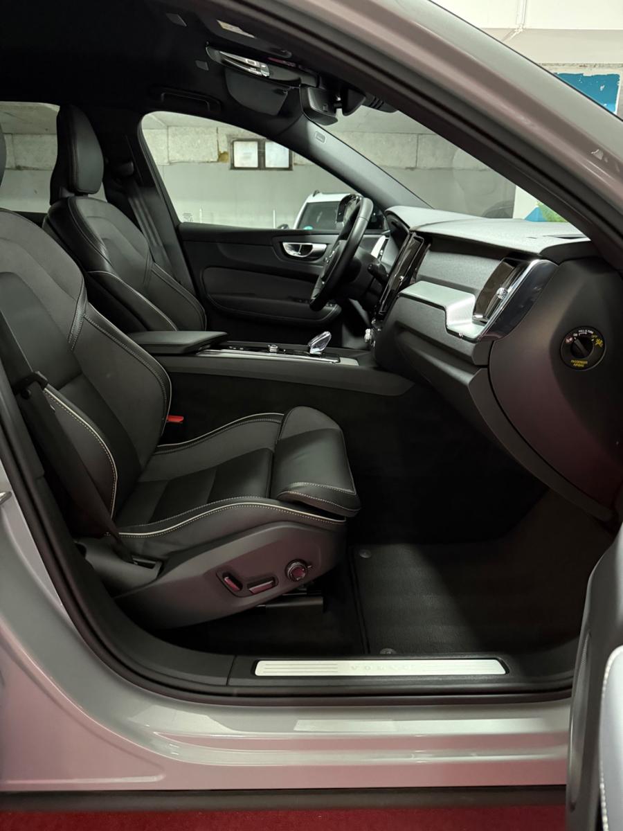 Volvo XC60 B5 Plus Dark AWD H&K Sound Assist AppCar360, миниатюра 9
