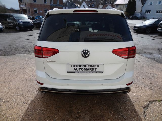 Fahrzeugabbildung Volkswagen Touran/2xR-Line/Pano/AHK/LED/Navi/Voll/Virtual/