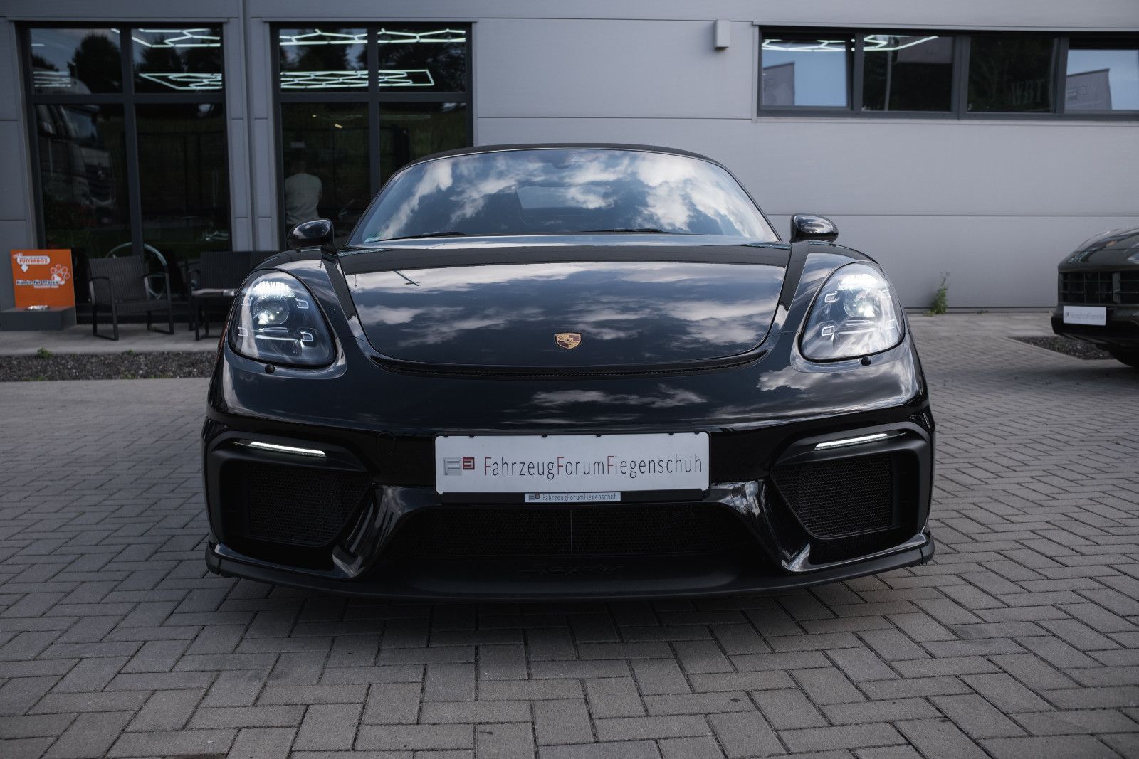 Fahrzeugabbildung Porsche Boxster 718 Spyder-BOSE -Sound-Approved-1. Hand