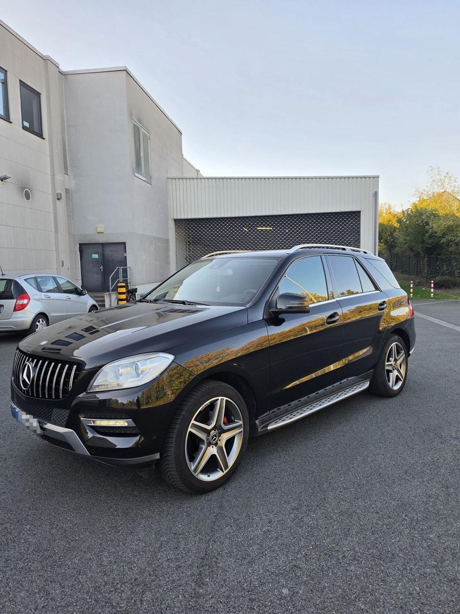 Mercedes-Benz ML 350