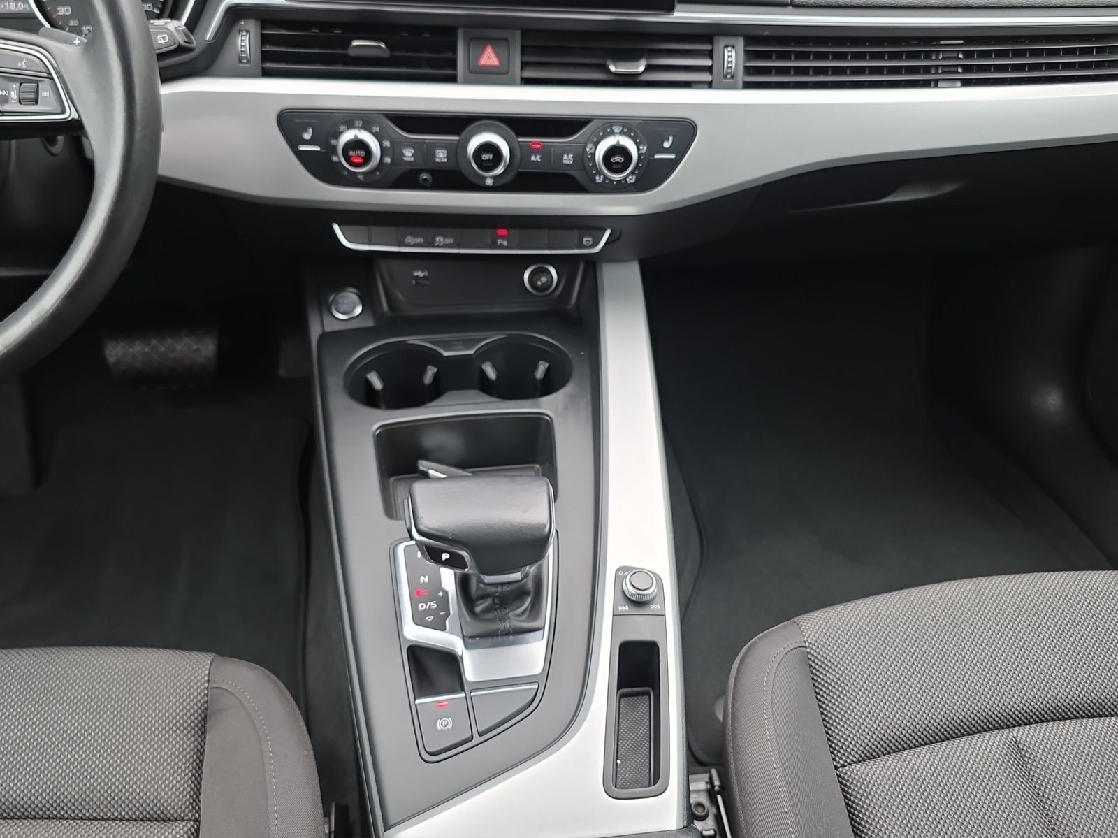 Audi A4 - Bild 12