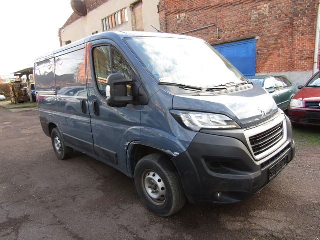 Peugeot Boxer Kasten 328 L1H1 Pro BlueHDi 120 Stop&Start