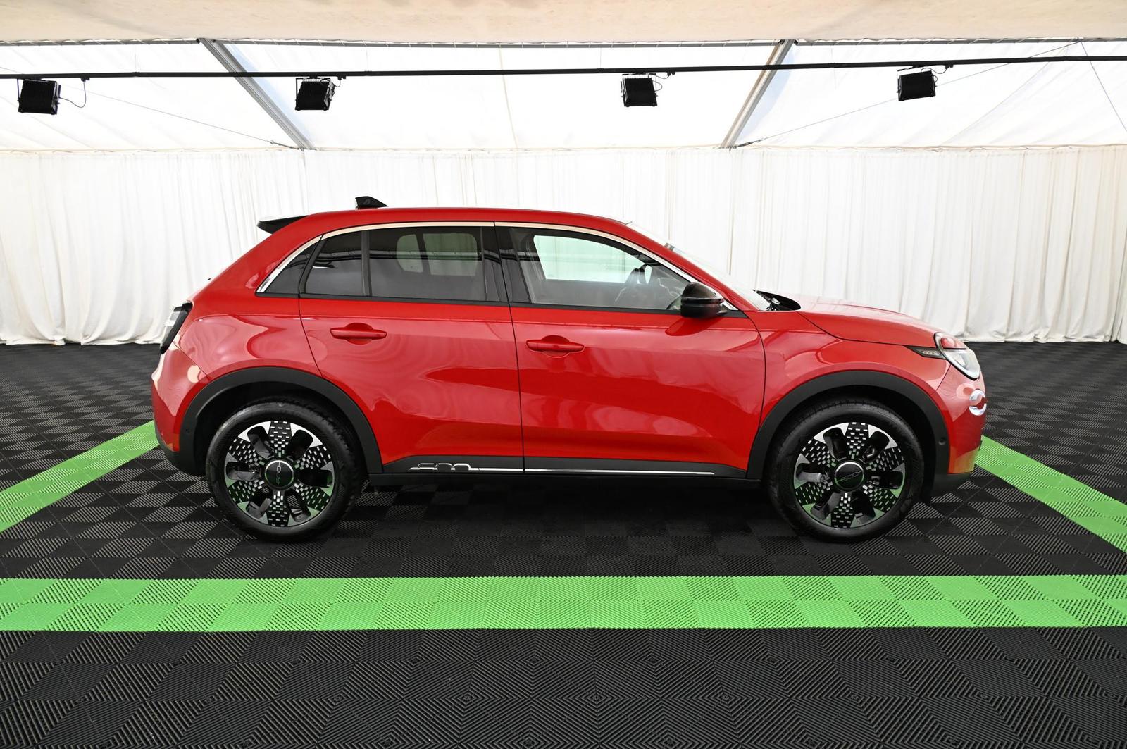 Fiat 600 1.2 Hybrid 101 DCT6 La Prima LED/NAVI/SHZ/18