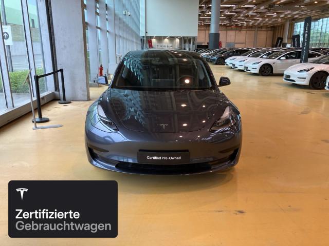 Tesla Model 3 Rear-Wheel Drive