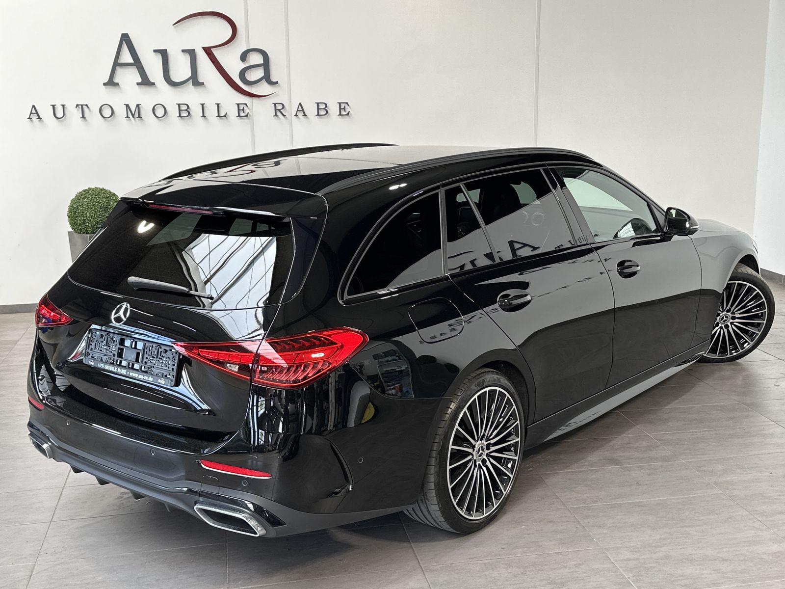 Fahrzeugabbildung Mercedes-Benz C 300d T AMG-Line NAV+LED+KAM+WIDESCREEN+19ZO+PP