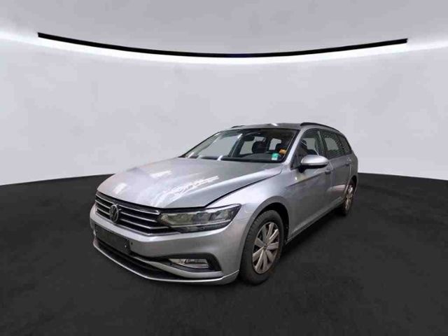 Passat Variant 2.0 TDI DSG LED+NAVI.+AHK+RFK+ACC