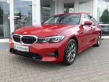 BMW 320i Sport Line LED PDC Navi CarPlay LCP 3-Klima - BMW 320 Gebrauchtwagen in München