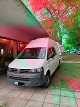 Volkswagen T5 Camper Hochdach Bus Bulli | Solar | TÜV  - VW T5 Transporter in Kiel