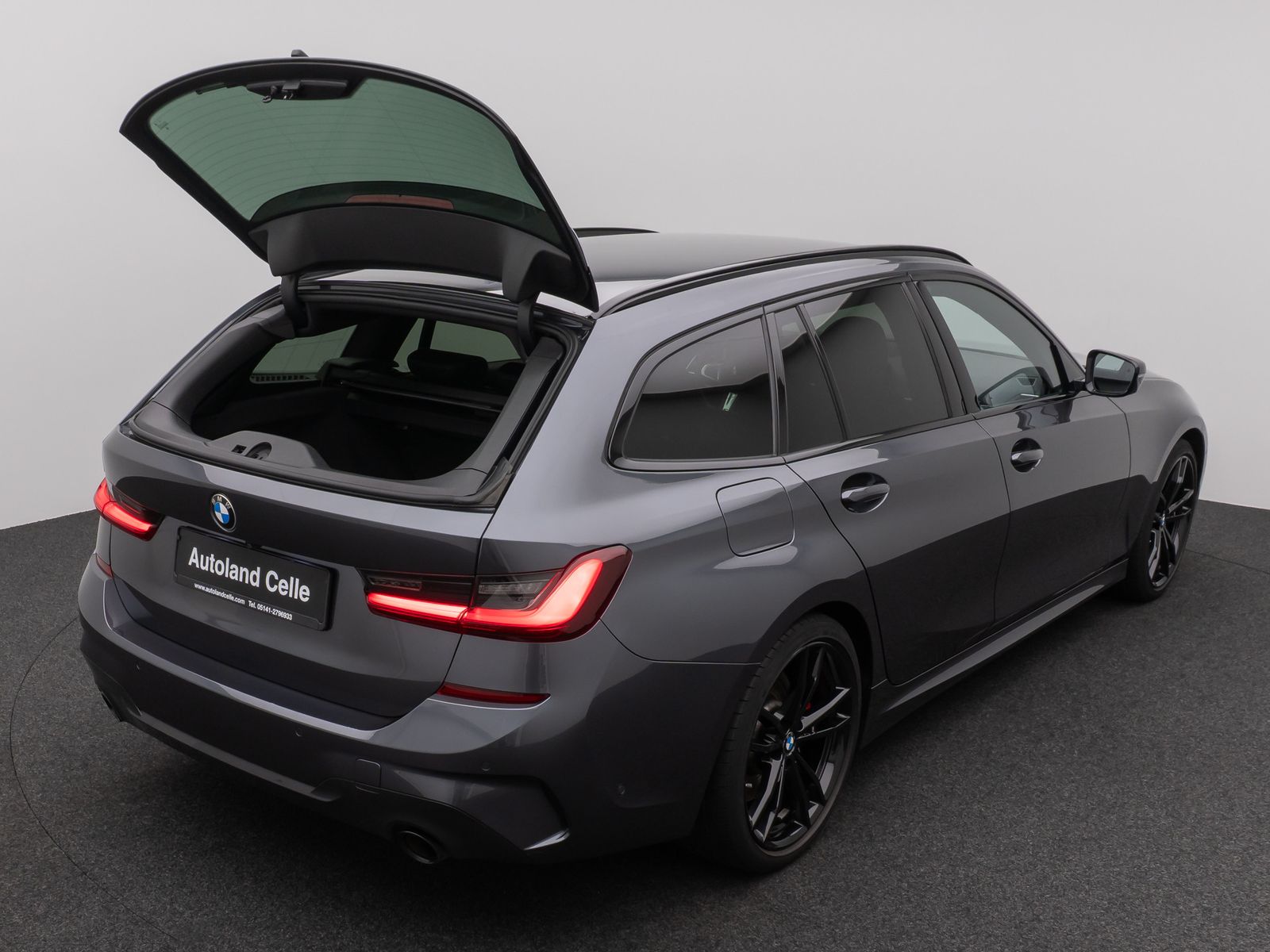 Fahrzeugabbildung BMW 320d M Sport Laser Kamera DAB Komfort 19Zoll