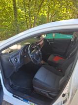 Toyota Auris Hybrid Edition-S+ 1,8-l-VVT-i Edition-S+ - Toyota Auris Unfallwagen