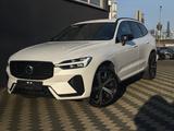 Volvo XC60 R Design AWD Navi Leder Massage AHK Luft - Volvo Hybrid (Diesel/Elektro)