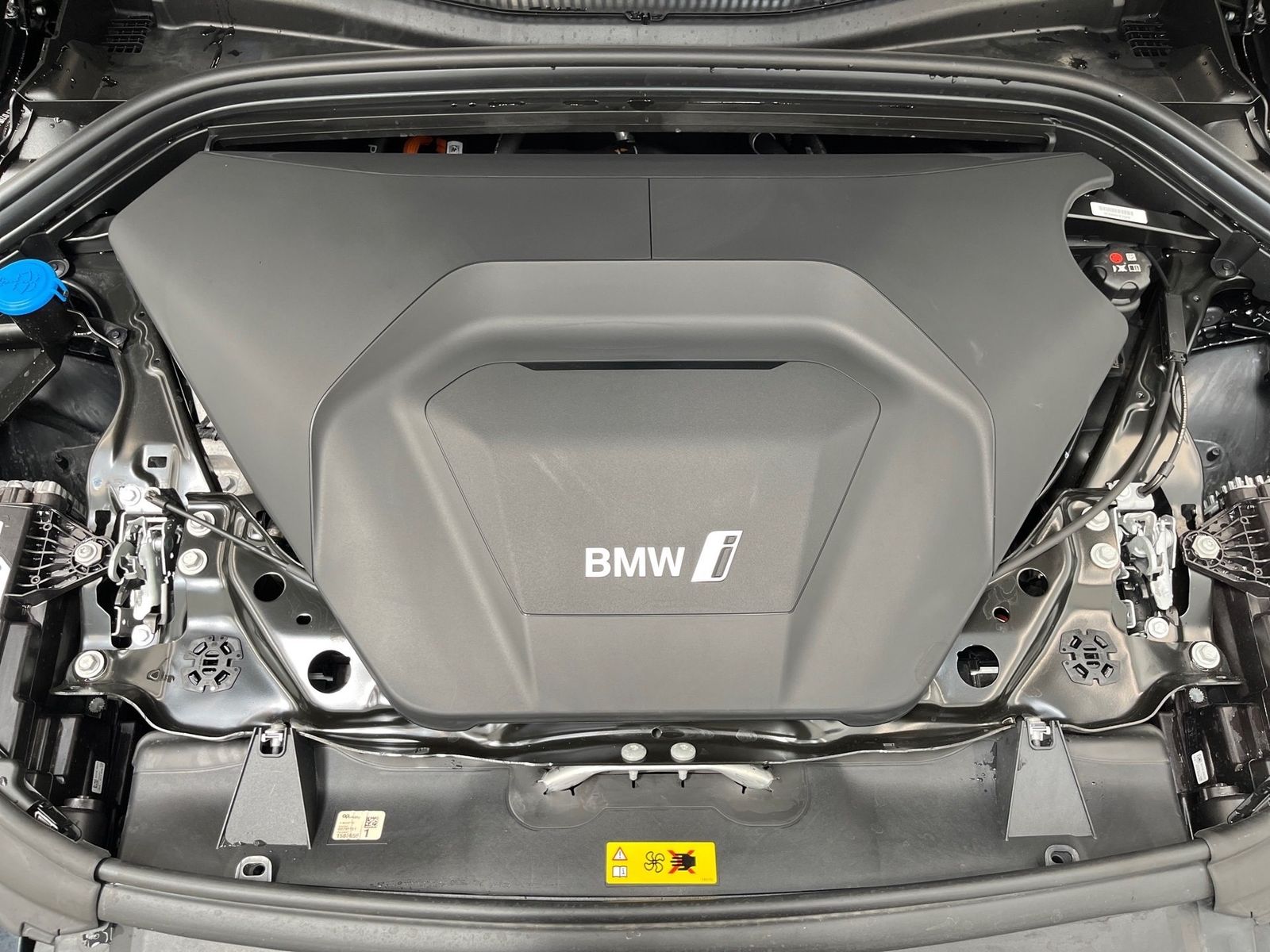 BMW iX1 - Bild 16