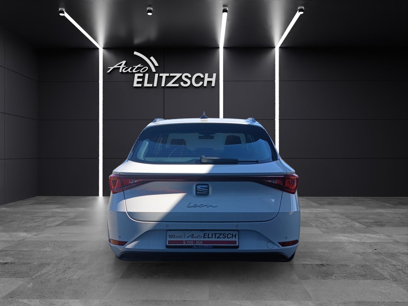 Fahrzeugabbildung SEAT Leon SP TDI Style DSG LED Navi AID ACC RFK SH