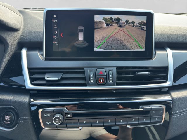 Fahrzeugabbildung BMW 220i Gran Tourer M Sport+7Sitz+Cam+ACC+HUD+H&K