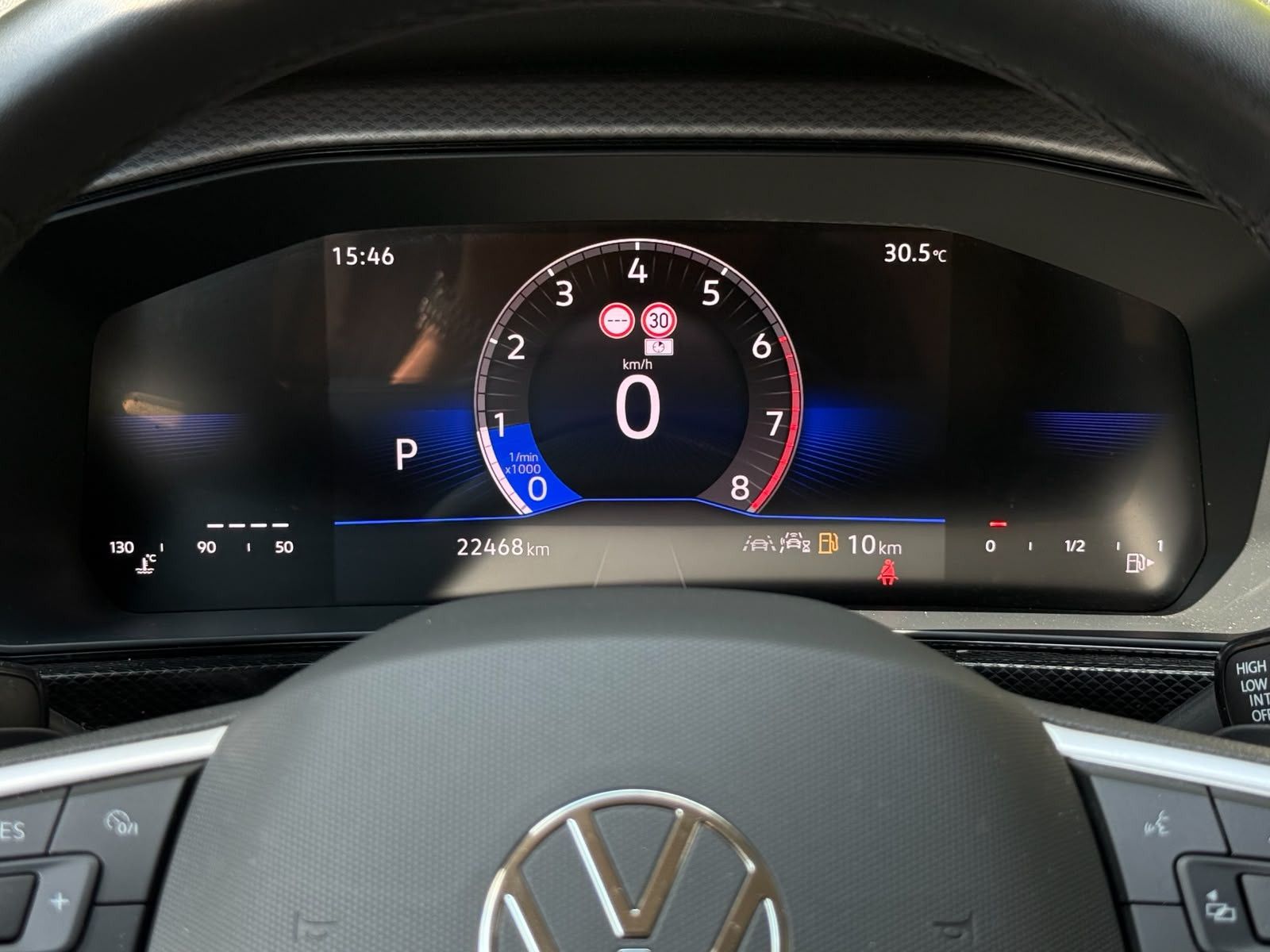 Fahrzeugabbildung Volkswagen T-Cross 1.0 TSI DSG Life LED+KAM+ACC+CARPL+SHZ+