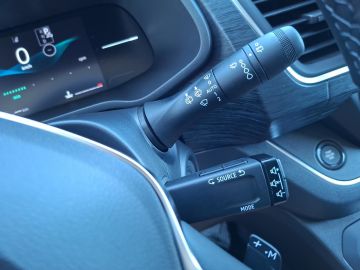 Nissan Primastar Tekna Kombi L1H1 °LED°Navi°RFK°SHZ°