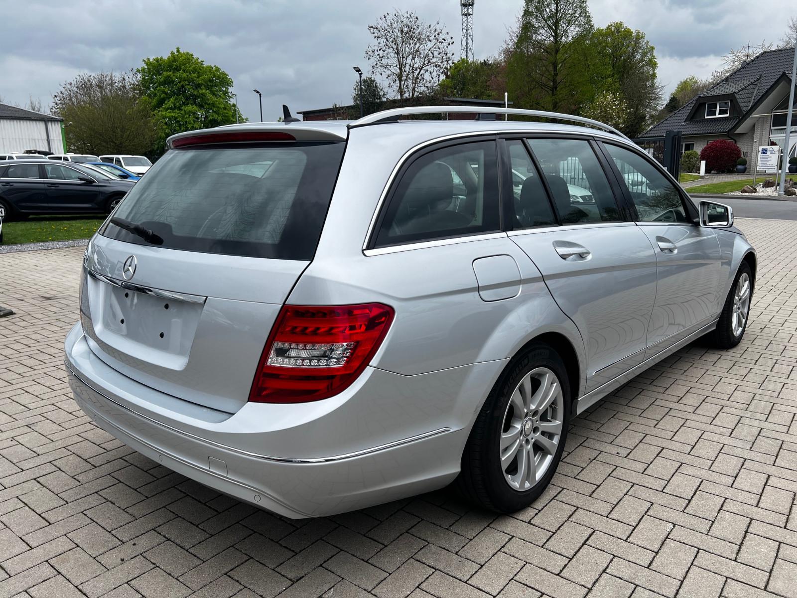 Mercedes-Benz C 180 T-Modell CGI BlueEfficiency ELEGANCE