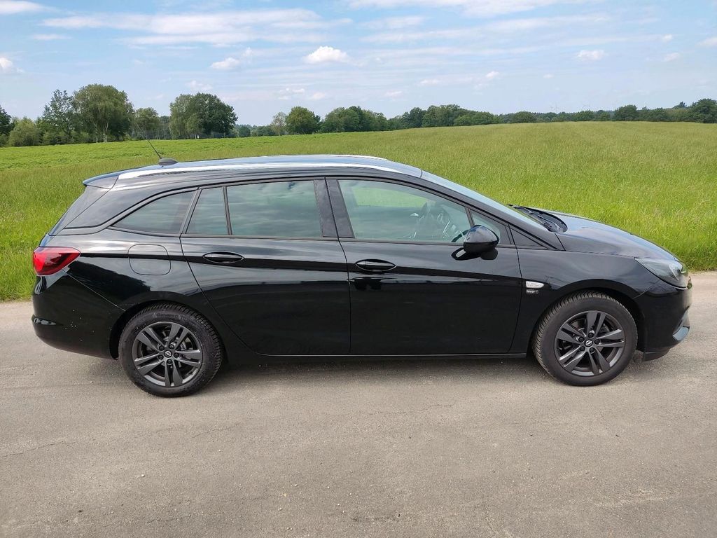 Image of Opel Astra