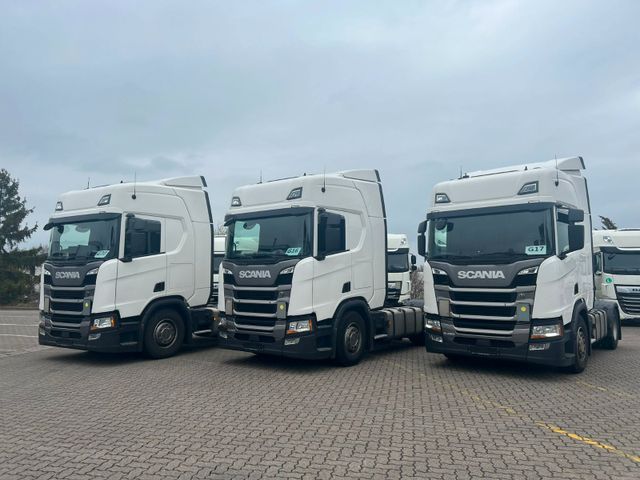 Fahrzeugabbildung Scania 2 Stück R 450
