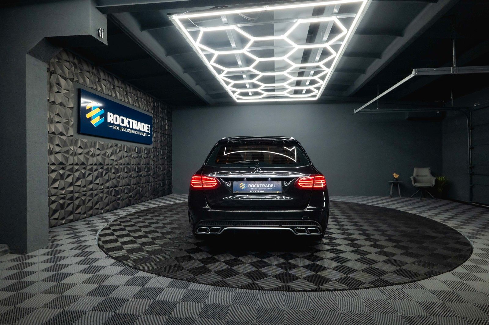 Fahrzeugabbildung Mercedes-Benz C 63 S T AMG Performance *Pano*Burmester*LED*