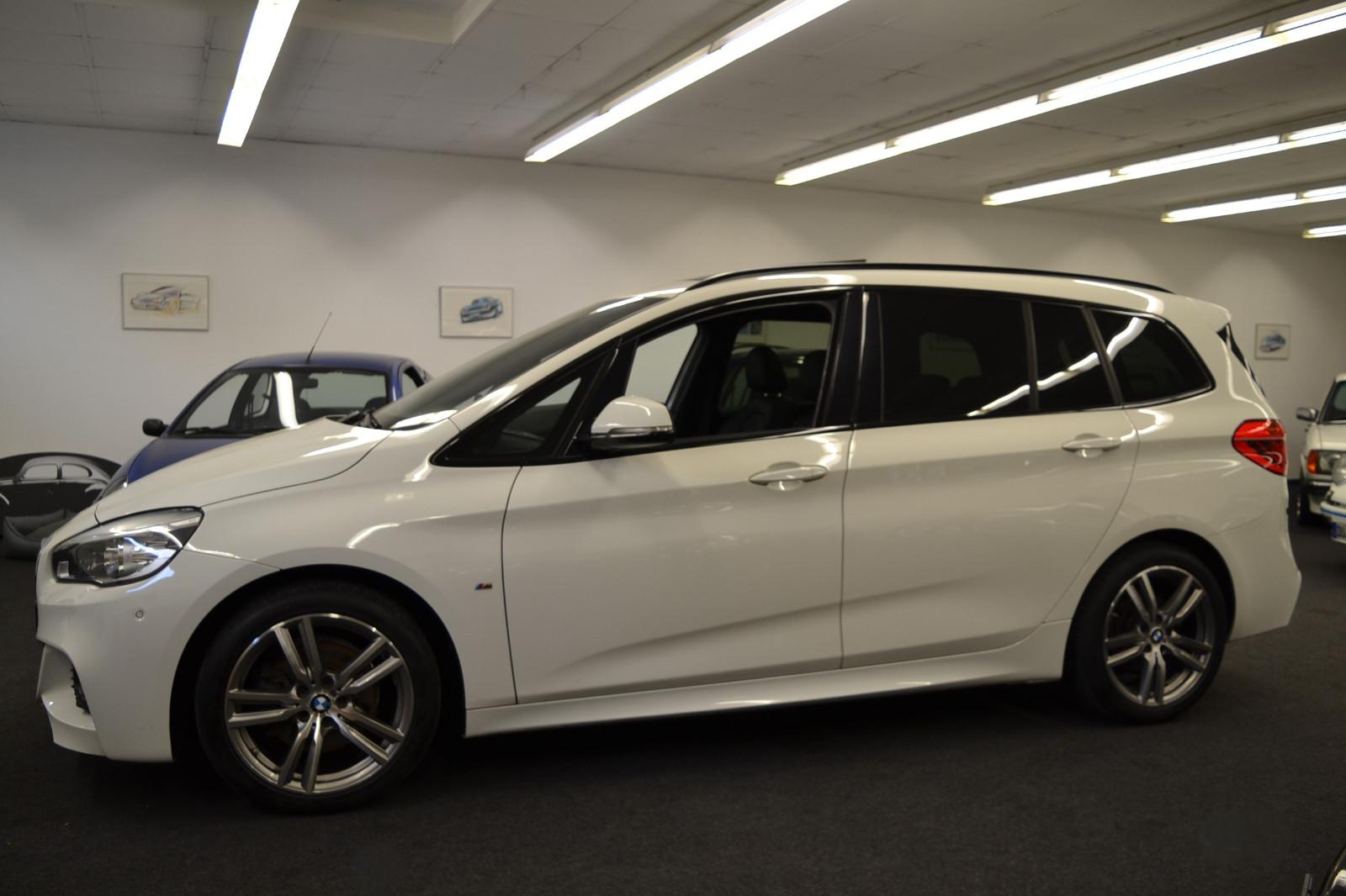 BMW 218d Gran Tourer M - S P O R T