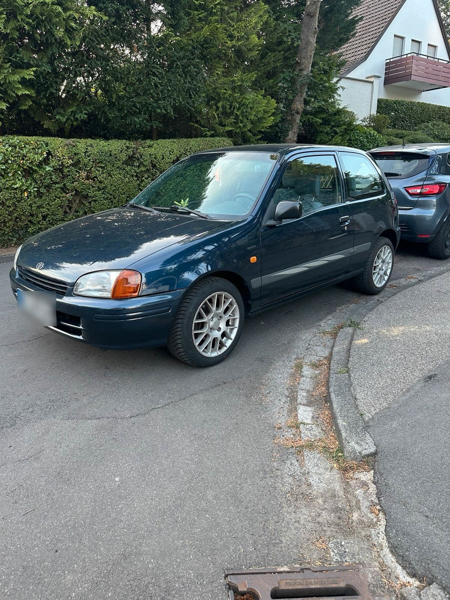Toyota Starlet