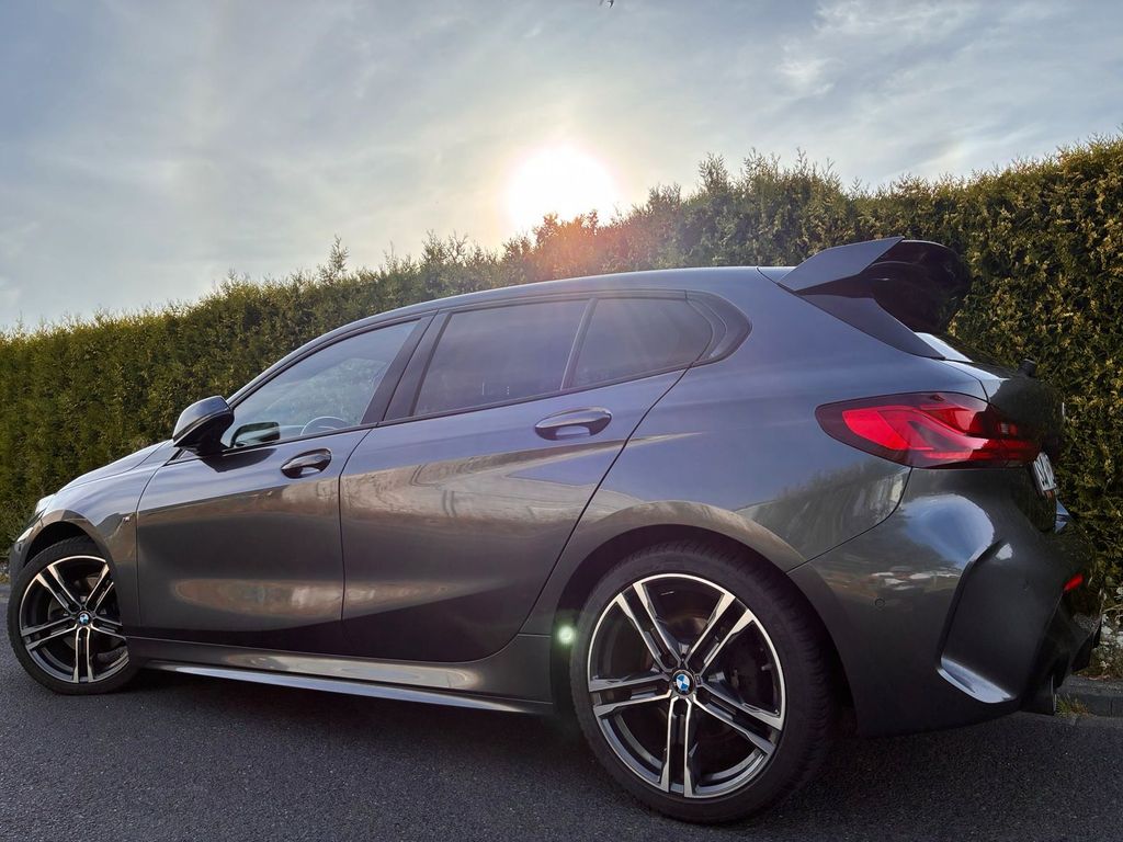 Image of BMW 118
