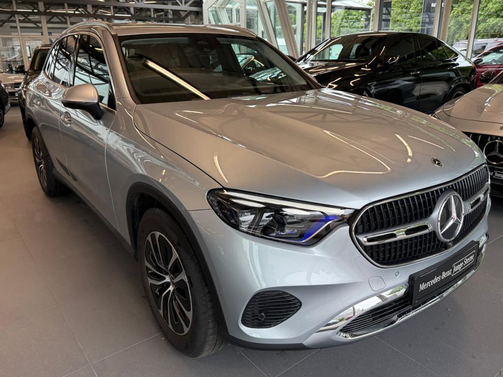 Mercedes-Benz GLC 200 4M DigitalLight AHK KeyGO 360 Distronic