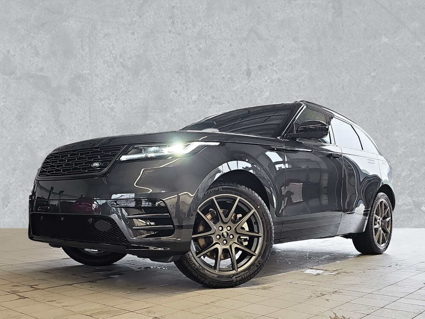 Land Rover Range Rover Velar P400e AWD Dynamic SE