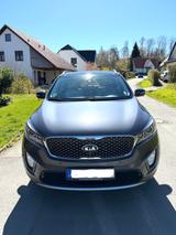 Kia Sorento 2.2 CRDi AWD Platinum AHK PANO Vollausst - Kia Sorento von privat